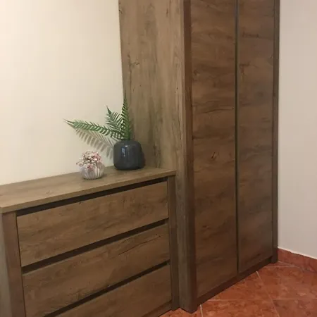 Solus Apartment
